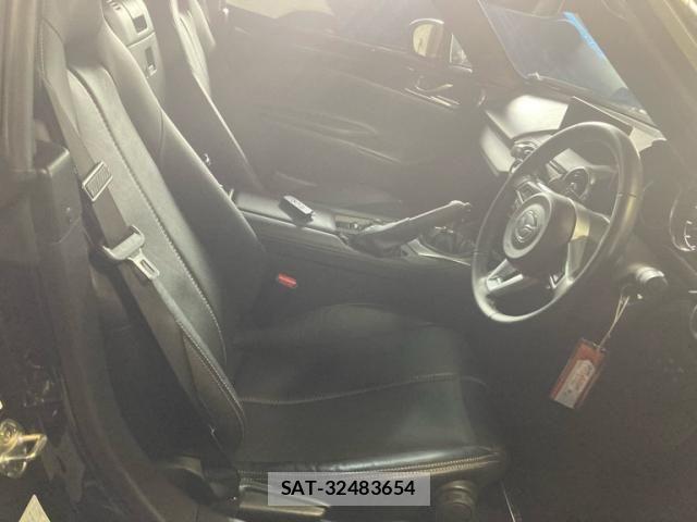 Mazda ROADSTER 2024-09 8411002-17