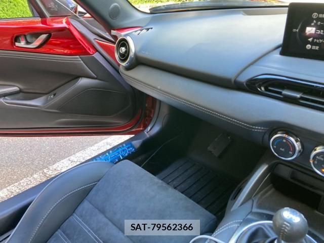 Mazda ROADSTER 2024-03 8414698-20