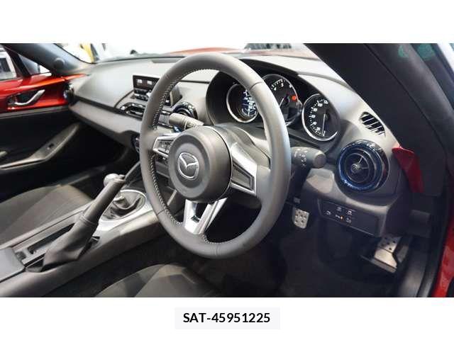 Mazda ROADSTER 2022-09 8414711-17