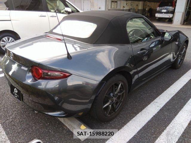 Mazda ROADSTER 2015-12 8414712-2
