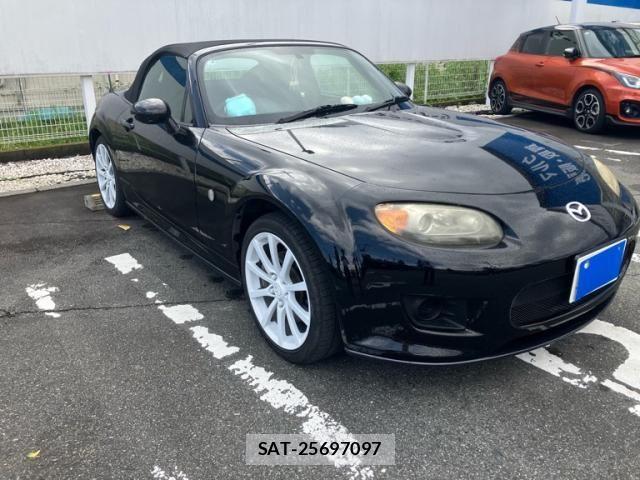 Mazda ROADSTER 2005-10 8414713-0