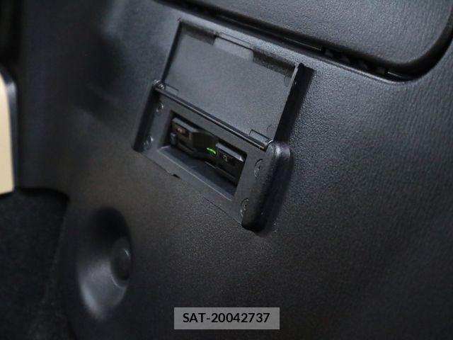 Mazda ROADSTER 2025-06 8414706-24