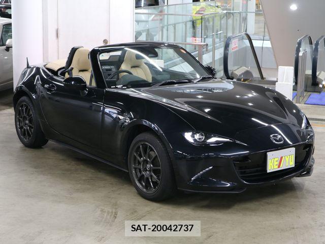 Mazda ROADSTER 2025-06 8414706-3
