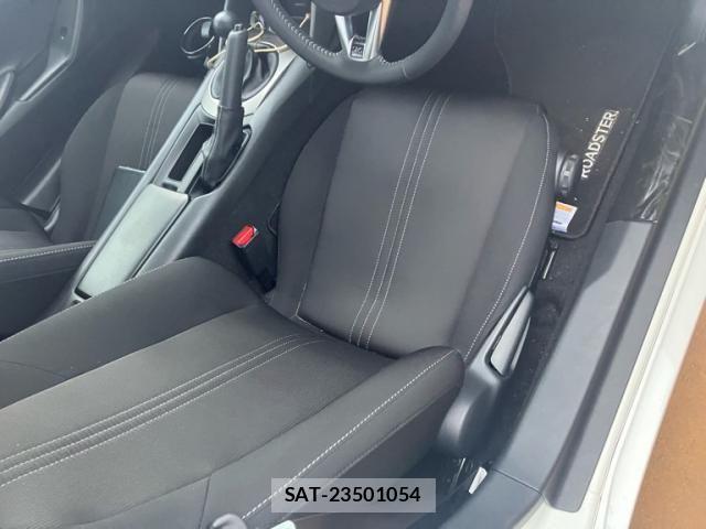 Mazda ROADSTER 2021-08 8414709-9