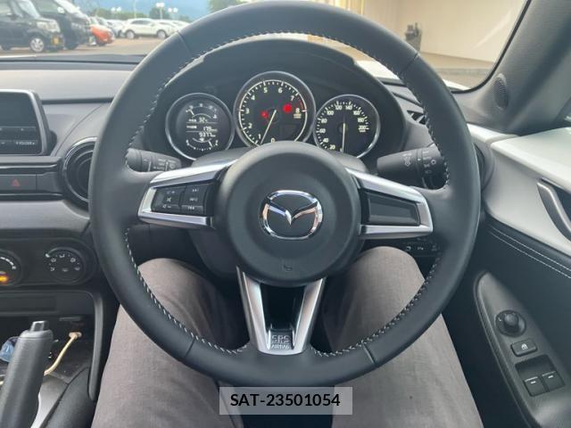 Mazda ROADSTER 2021-08 8414709-11