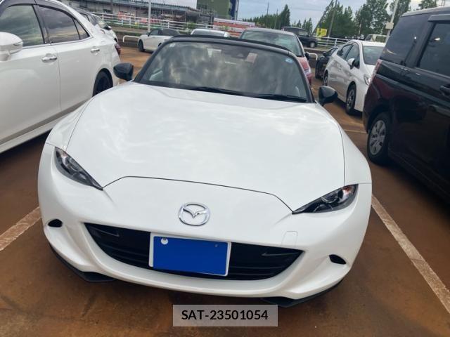 Mazda ROADSTER 2021-08 8414709-1