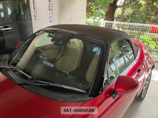 Mazda ROADSTER 2018-07 8438799-6