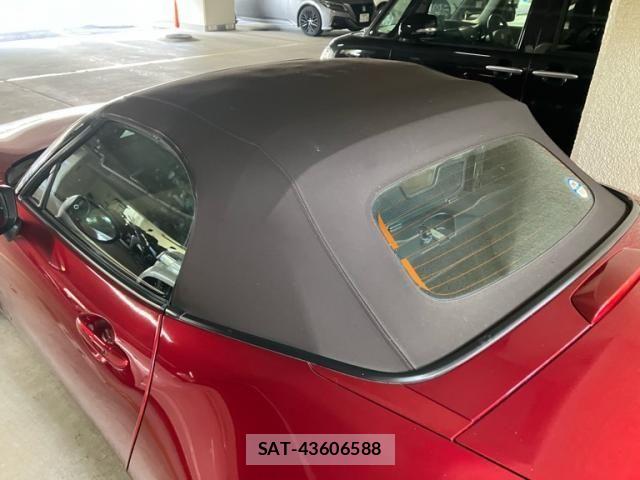 Mazda ROADSTER 2018-07 8438799-7