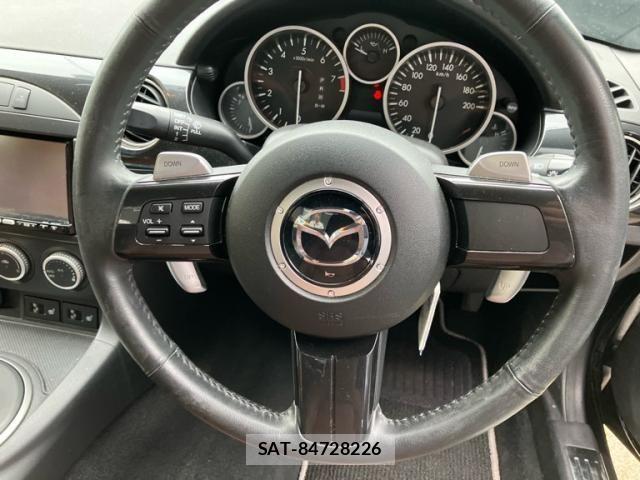 Mazda ROADSTER 2013-05 8458318-11