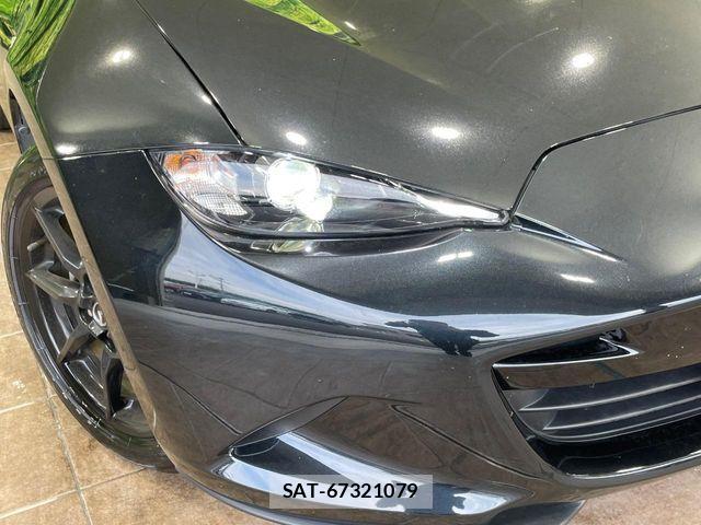 Mazda ROADSTER 2023-01 8458317-9