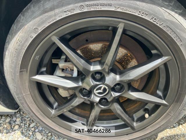 Mazda ROADSTER 2015-05 8458319-9