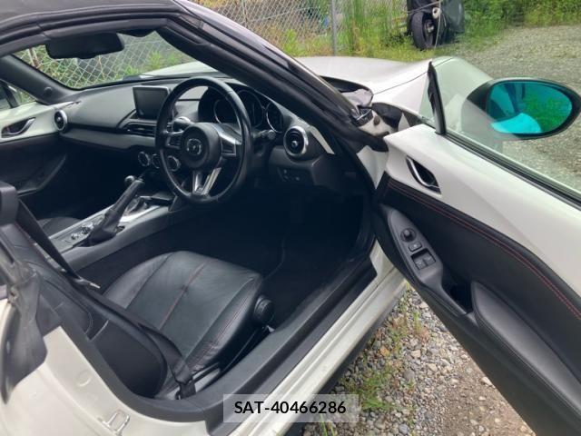 Mazda ROADSTER 2015-05 8458319-13