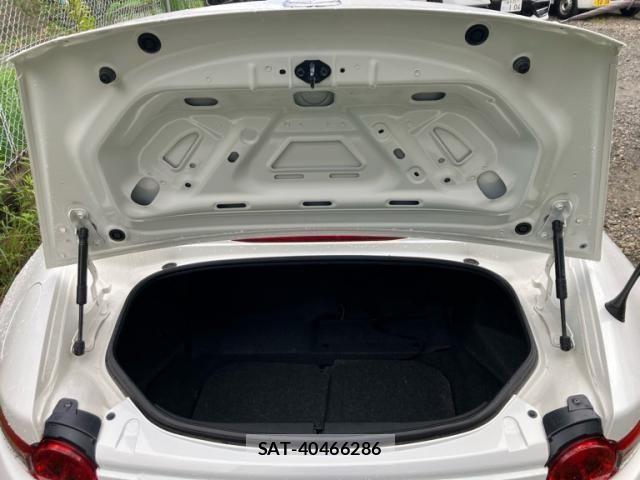 Mazda ROADSTER 2015-05 8458319-21
