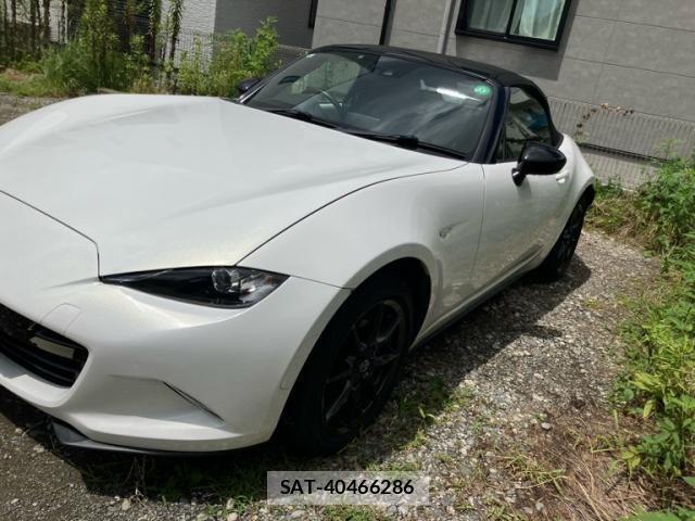 Mazda ROADSTER 2015-05 8458319-2