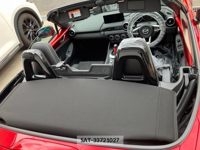 Mazda ROADSTER 2025-04 8486027-15