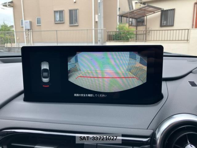 Mazda ROADSTER 2025-04 8486027-24
