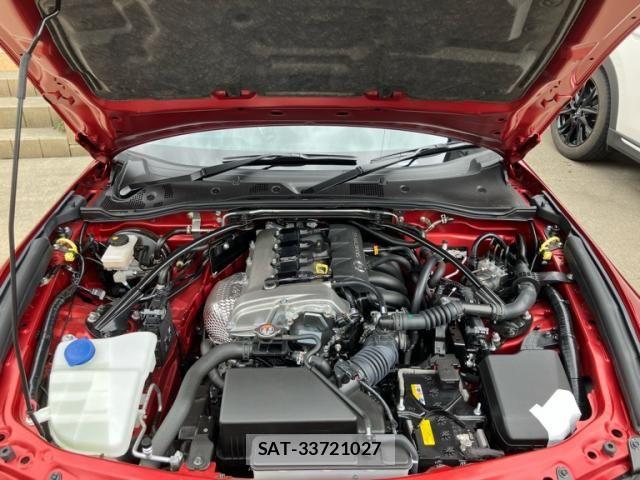 Mazda ROADSTER 2025-04 8486027-27