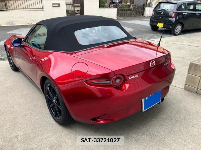 Mazda ROADSTER 2025-04 8486027-6