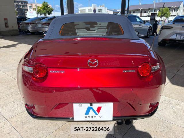 Mazda ROADSTER 2023-11 8527034-13