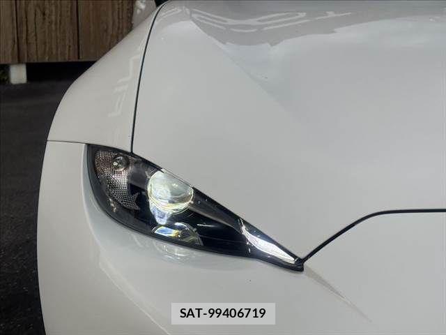 Mazda ROADSTER 2018-08 8563392-25