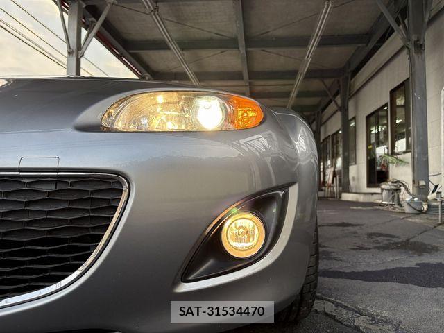 Mazda ROADSTER 2009-02 8563398-22
