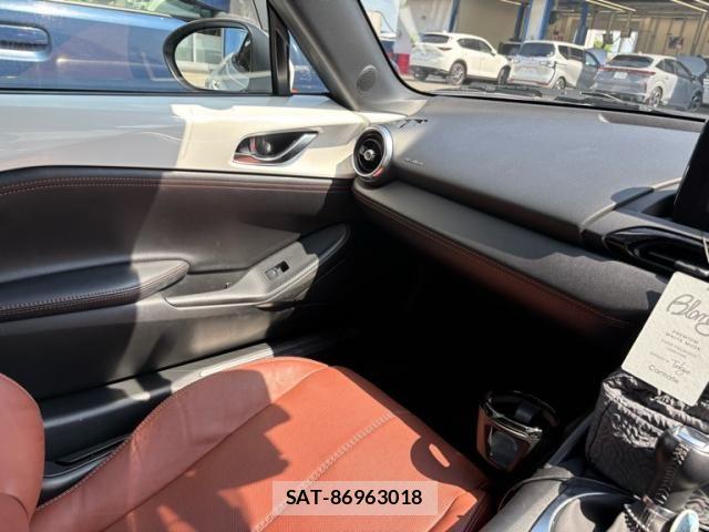 Mazda ROADSTER 2023-02 8563393-17