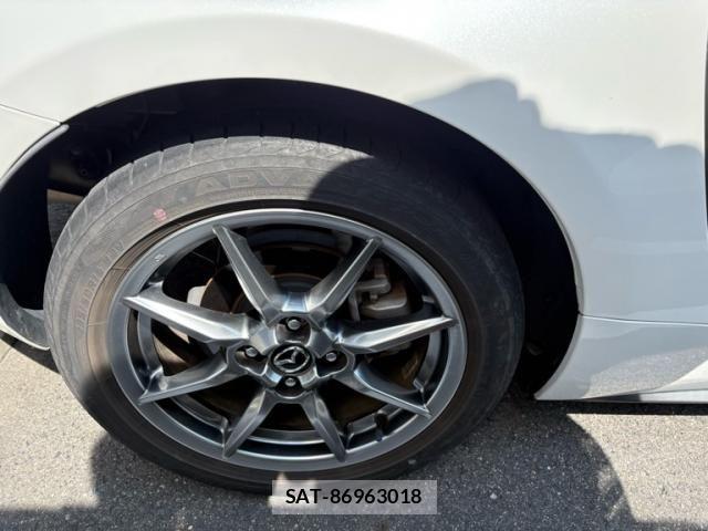 Mazda ROADSTER 2023-02 8563393-5