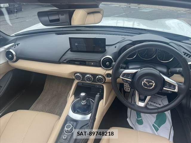 Mazda ROADSTER 2024-03 8628660-2