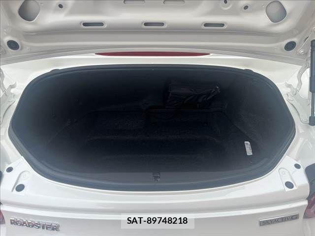 Mazda ROADSTER 2024-03 8628660-4