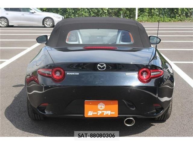 Mazda ROADSTER 2025-04 8628663-9