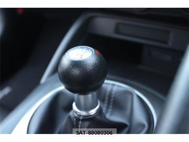 Mazda ROADSTER 2025-04 8628663-4