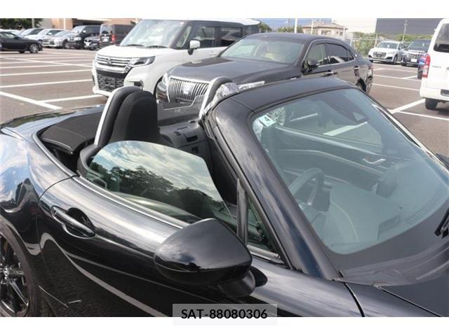 Mazda ROADSTER 2025-04 8628663-5