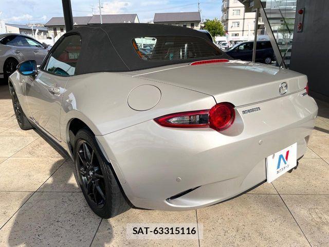 Mazda ROADSTER 2022-09 8628662-14