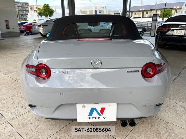 Mazda ROADSTER 2025-09 8628661-15