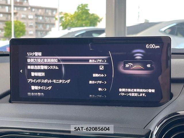 Mazda ROADSTER 2025-09 8628661-6
