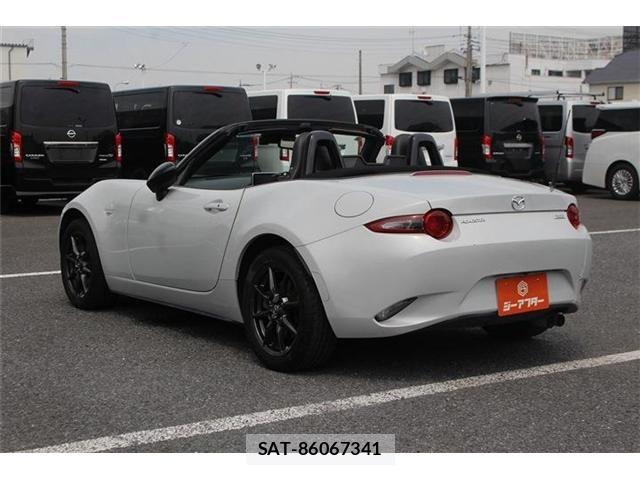 Mazda ROADSTER 2017-05 8628664-10