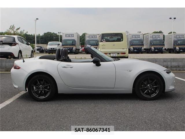 Mazda ROADSTER 2017-05 8628664-13