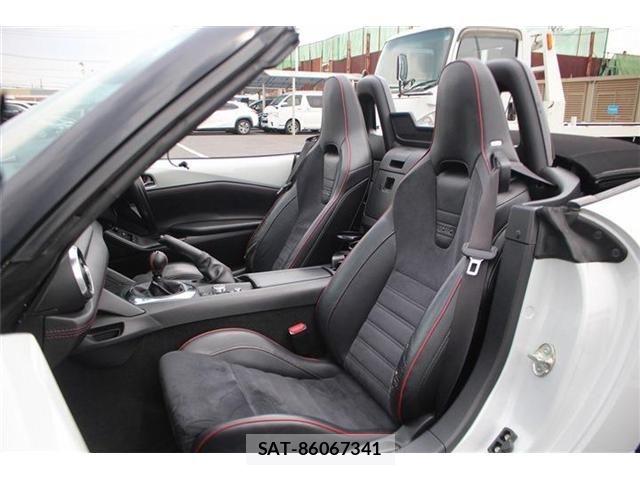 Mazda ROADSTER 2017-05 8628664-24