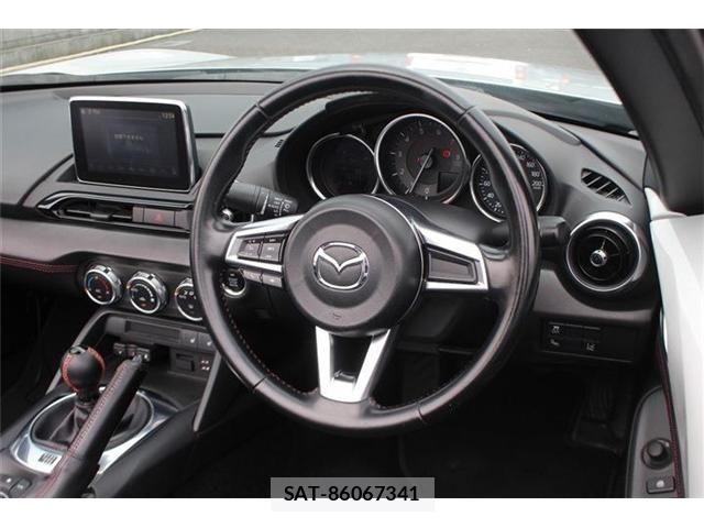 Mazda ROADSTER 2017-05 8628664-25