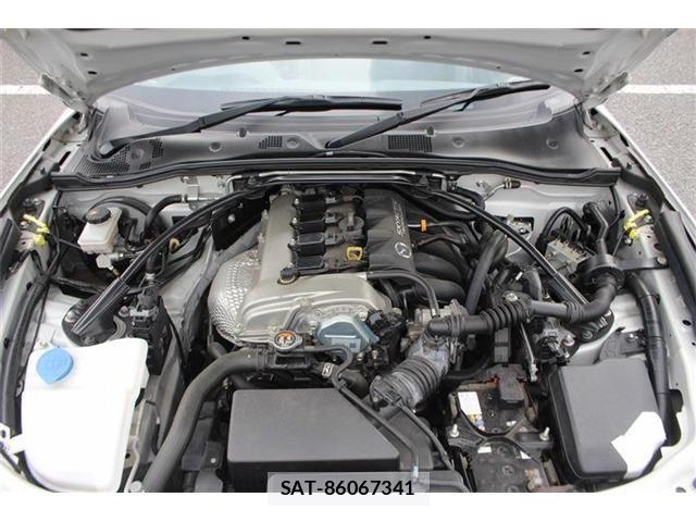 Mazda ROADSTER 2017-05 8628664-29