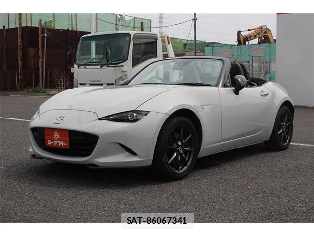 Mazda ROADSTER 2017-05 8628664-8