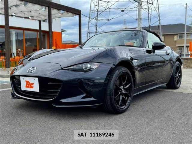 Mazda ROADSTER 2019-04 8661288-9