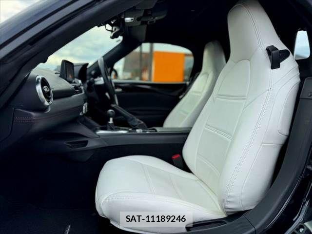 Mazda ROADSTER 2019-04 8661288-16