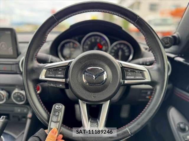 Mazda ROADSTER 2019-04 8661288-6