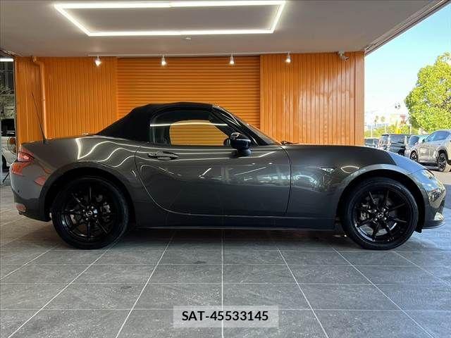 Mazda ROADSTER 2019-10 8661290-11
