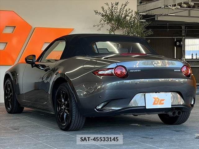 Mazda ROADSTER 2019-10 8661290-12