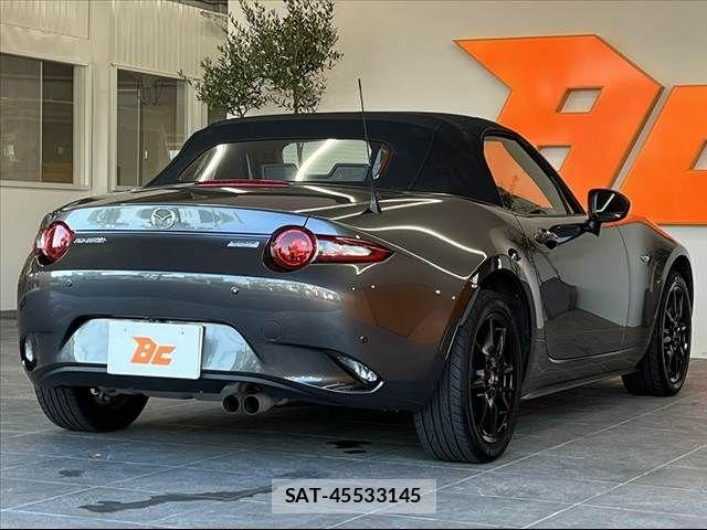Mazda ROADSTER 2019-10 8661290-14