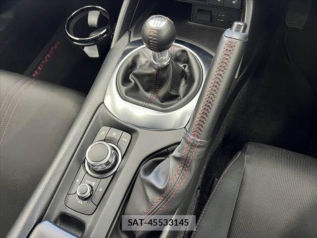 Mazda ROADSTER 2019-10 8661290-22