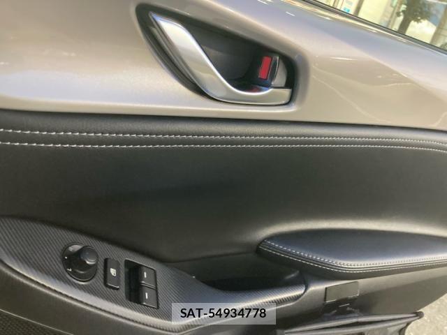 Mazda ROADSTER 2022-01 8661285-12