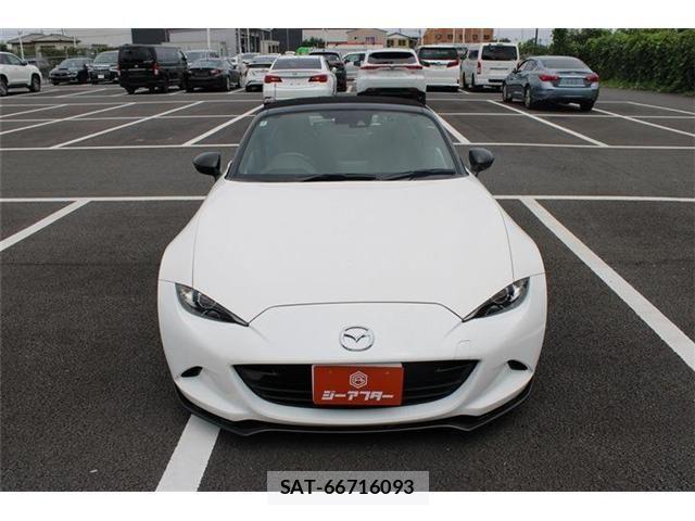 Mazda ROADSTER 2018-09 8686441-6